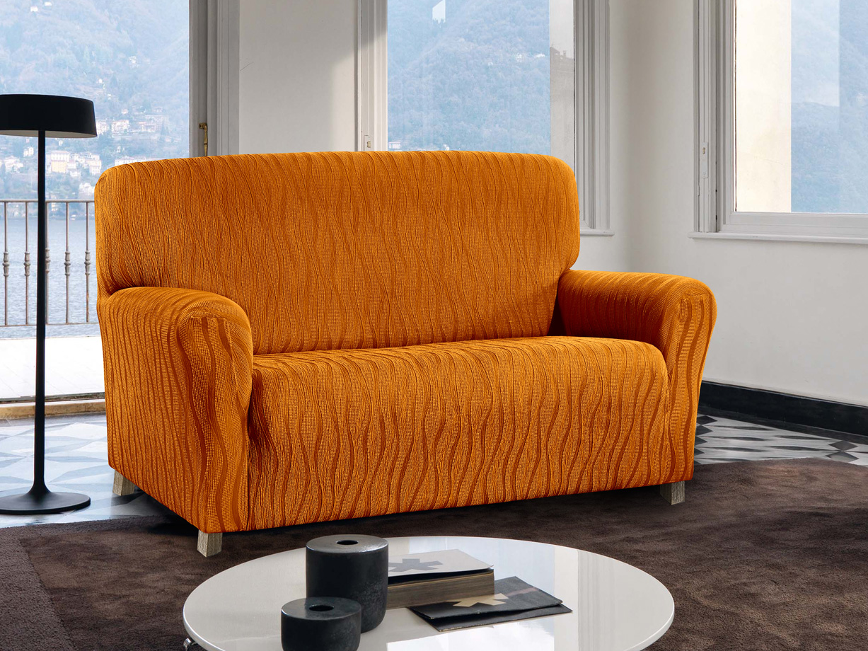 foto del prodotto copridivano sof poltrona elasticizzato protezione macchie modello wonderful 3 posti arancione