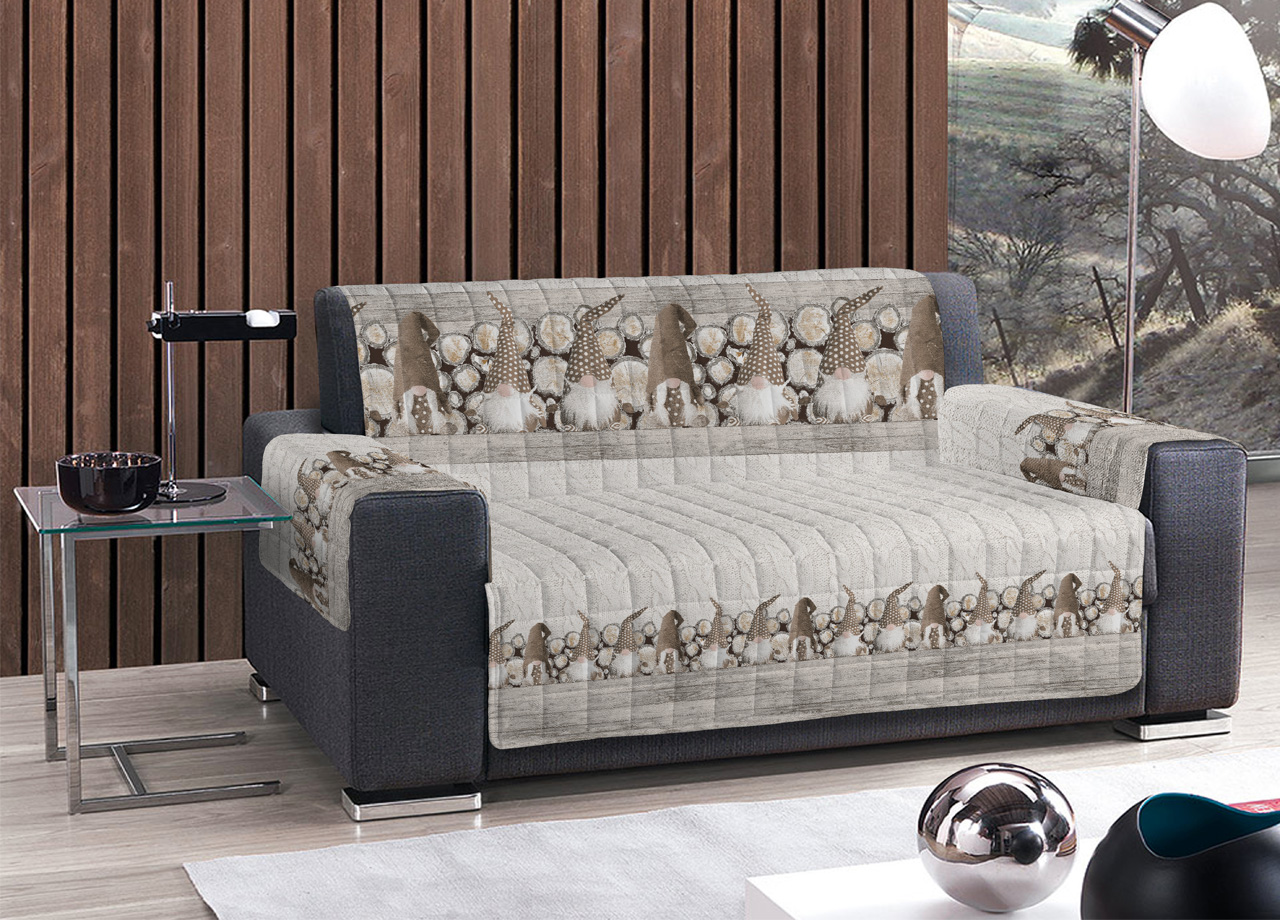 foto del prodotto copridivano trapuntato disegno gnomi colore beige 2 posti beige