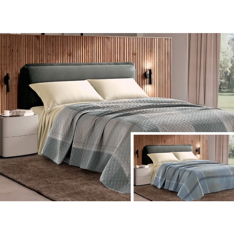 foto del prodotto copriletto challenge stampato in 100 microfibra di poliestere dis. quadri, misura2 piazzecoloreblu