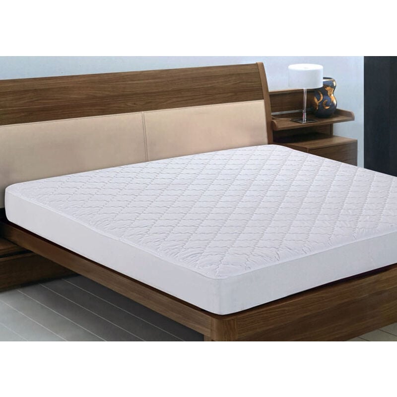 foto del prodotto coprimaterasso letto trapuntato imbottito con angoli modello sogno, misuramatrimonialecoloresogno