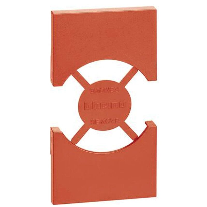 foto del prodotto cover livingnow per presa standard italia germania p40 per kr4140a16 16f 2 moduli rosso bticino kr03