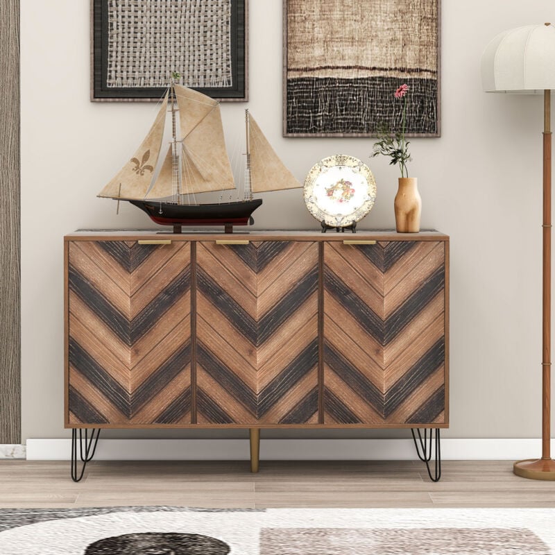 foto del prodotto credenza, esclusiva credenza a tre ante, con dettagli eleganti e generoso spazio contenitivo. anta impiallacciata in legno massello, sensazione
