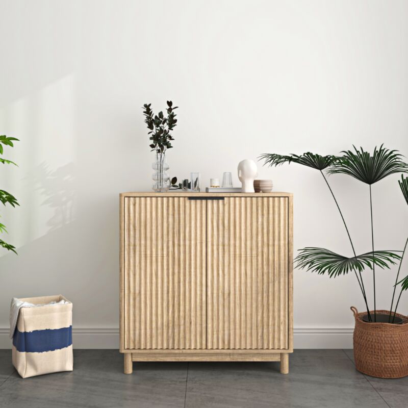 foto del prodotto credenza in legno con 2 ante e 2 nicchie scandi