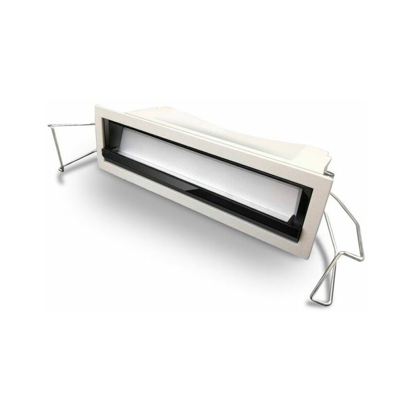foto del prodotto cristalrecord downlight led lineare 10w per illuminare la parete cr 03 456 10 400