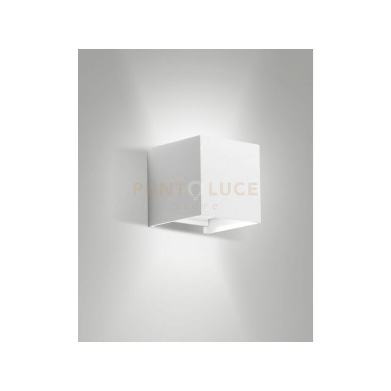 foto del prodotto cuba applique da esterno a led doppia emissione 12w 3000k 1448lm bianca ip54