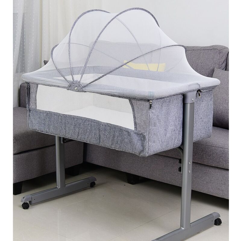 foto del prodotto culla culla co sleeping inclinazione e altezza regolabile con letto laterale con giocattolo sospeso lettino per camera da letto soggiorno da