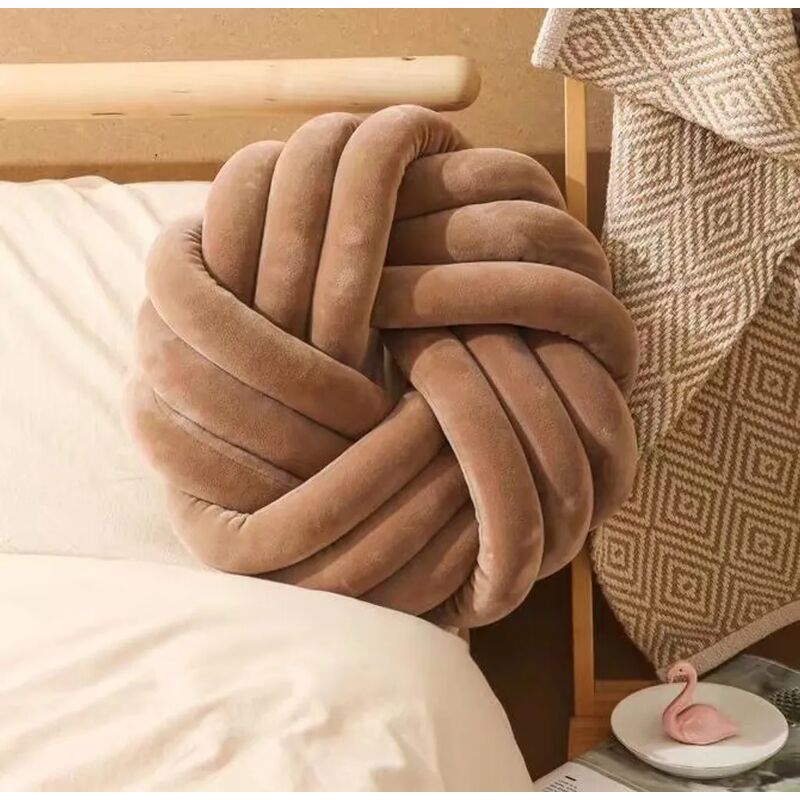 foto del prodotto cuscino annodato, cuscino annodato per divano letto, replica di cuscino decorativo con nodo, cuscino con sfera di nodo 35x35 cm, replica della stanza