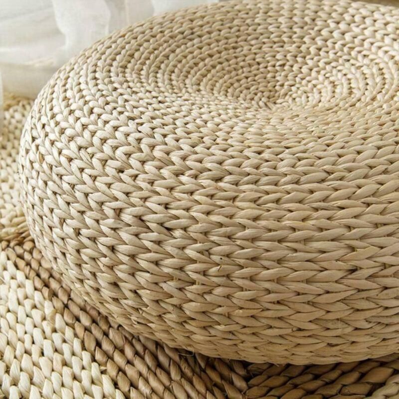 foto del prodotto cuscino tatami rotondo in paglia, cuscino da pavimento naturale, cuscino rotondo per meditazione yoga, cuscino in stile giapponese 40 cm