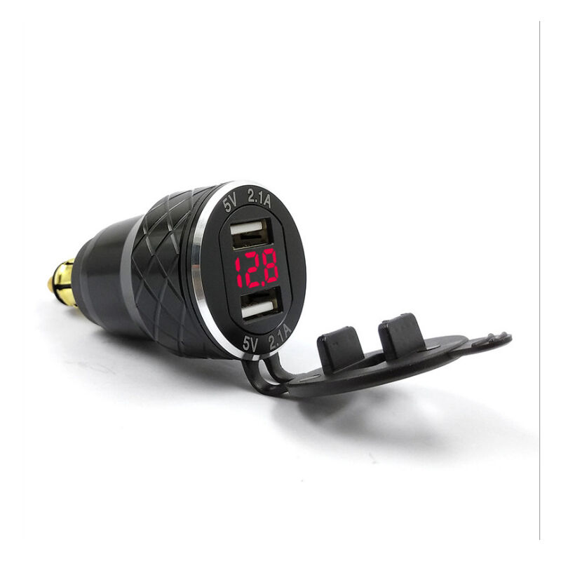 foto del prodotto cyslmuk caricabatterie usb per cellulare per motocicletta, spina ue per bmw ducati, caricabatteria per auto con display di tensione in metallo,rosso