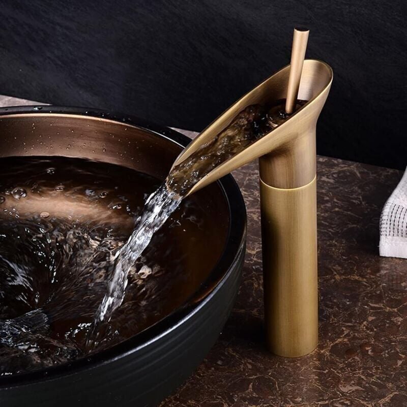 foto del prodotto cyslmuk miscelatore per lavabo, miscelatore a cascata per bagno, miscelatore per lavabo caldo e freddo regolabile, rubinetto per lavabo in ottone
