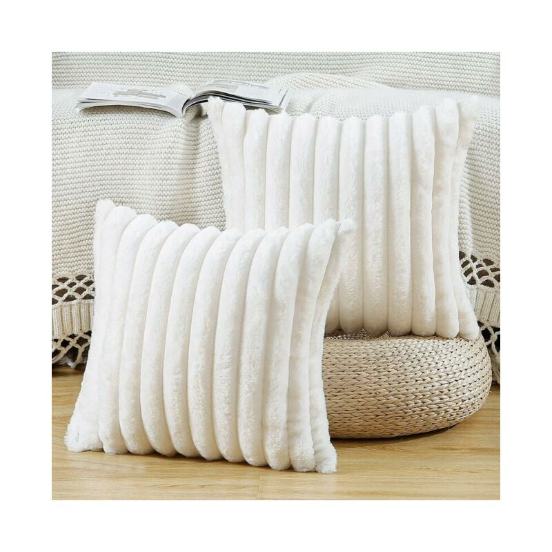foto del prodotto cyslmuk set di 2 federe per cuscini in pelliccia sintetica bianca da 45 x 45 cm, morbide e soffici, a righe, decorative, per divano, camera da