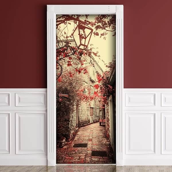 foto del prodotto decorazione per porta autoadesiva facile da applicare 210x83 cm door cover old street