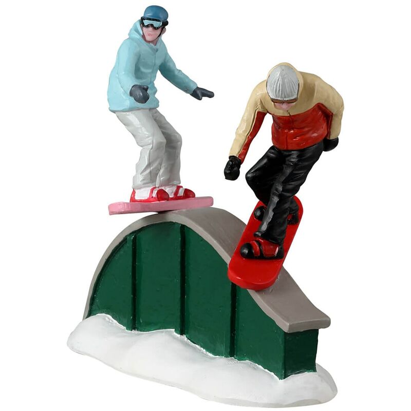 foto del prodotto decorazione surf divertente per villaggio di natale e presepe, in resina da h 4 cm