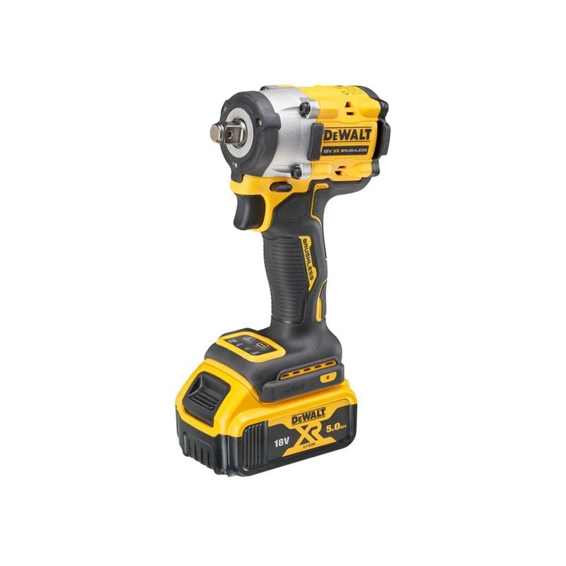 foto del prodotto dewalt avvitatore a impulsi 1 2 xr 18v 5,0 ah schiuma per valigetta dcf921p2g qw