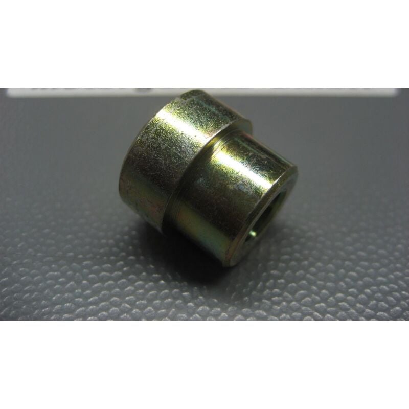 foto del prodotto distanziale puleggia originale stiga trattorini tagliaerba 1340gr 125160018 1