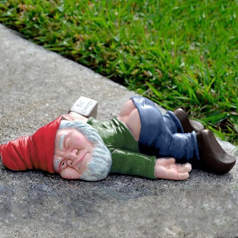 foto del prodotto divertente gnomo da giardino ubriaco, statuette creative di gnomi, decorazione da giardino, scultura in resina, regalo di novit nano in miniatura