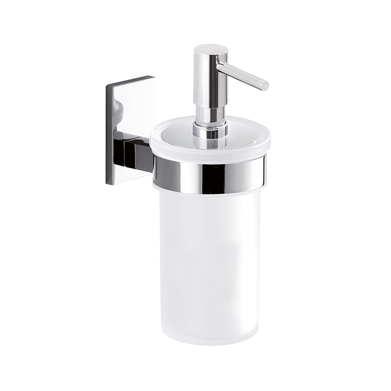 foto del prodotto dosasapone con erogatore in plastica cromato da muro in acciaio inox e cromall 7881 gedy serie maine