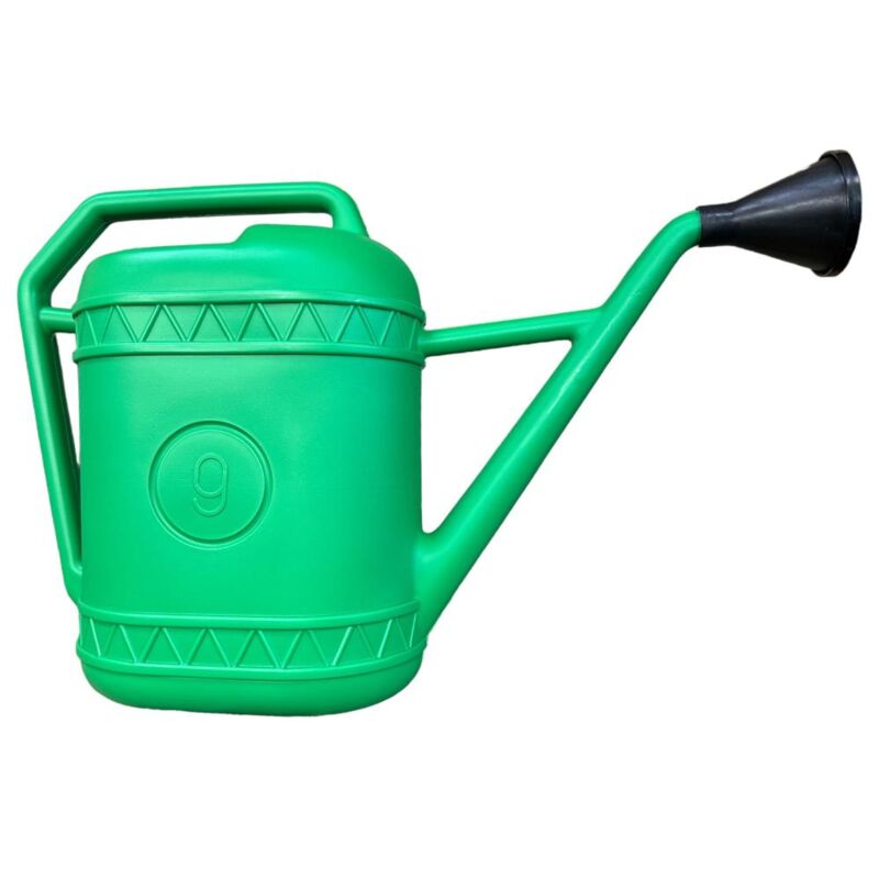 foto del prodotto eacommerce innaffiatoio in pvc da giardino beccuccio lungo e doccetta 9 litri per piante 9 litri
