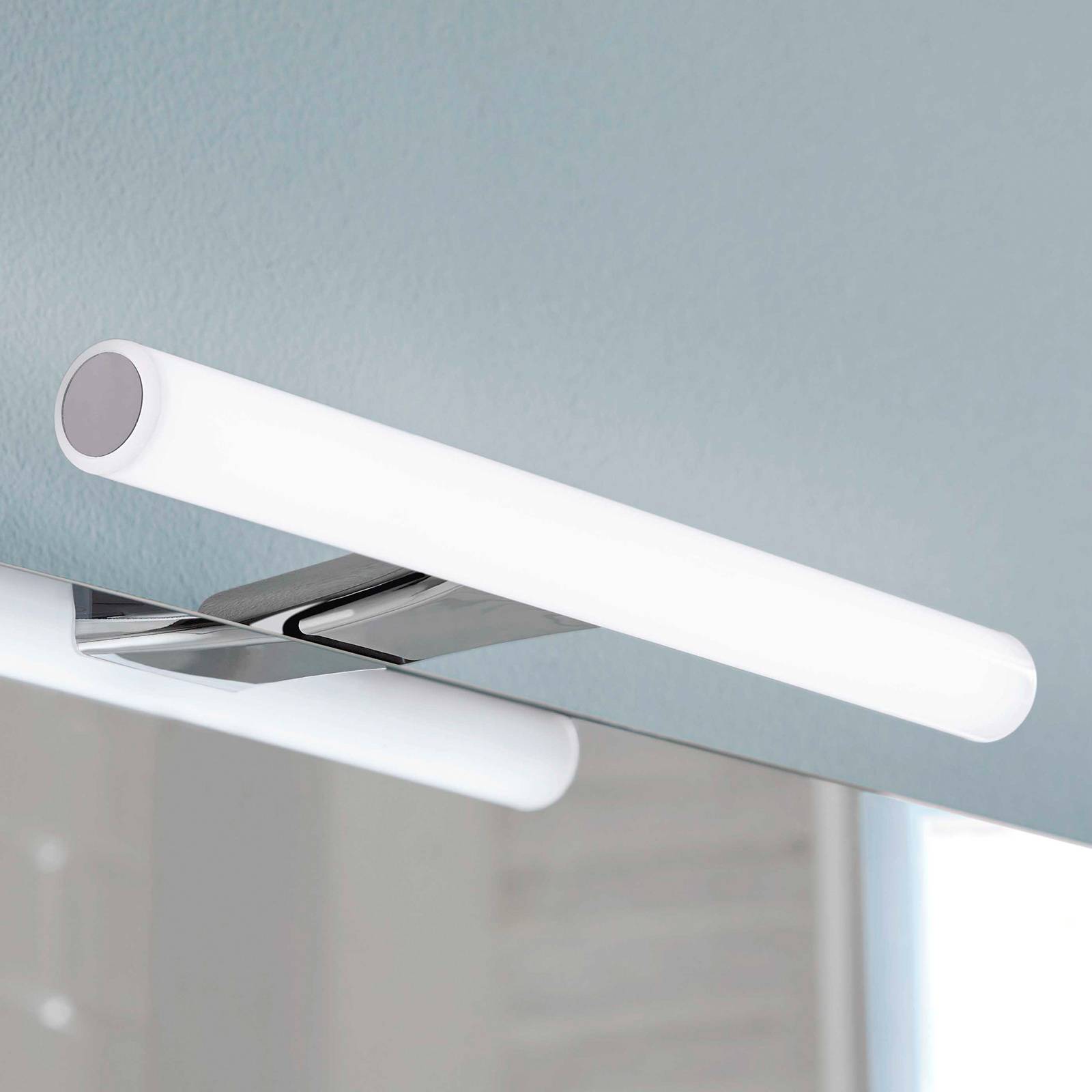 foto del prodotto ebir lampada led da specchio irene 2, larga 50 cm