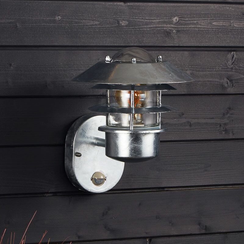 foto del prodotto efectoled applique da parete esterno acciaio zincato stage con sensor pir argento