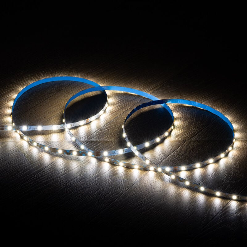 foto del prodotto efectoled bobina 5m striscia led 24v smd zig zag 60 led m 7w m 700lm m larga 6mm ip20 taglio 10cm 5000k bianco freddo