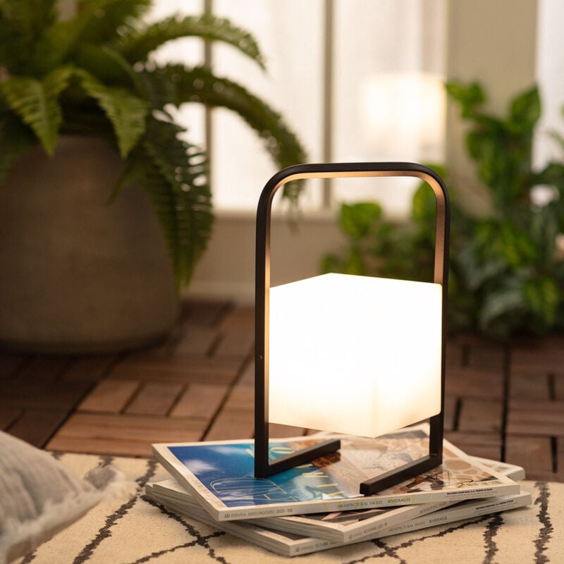 foto del prodotto efectoled lampada da tavolo led portatile tiber 2.5w per esterni con batteria usb ricaricabile nero
