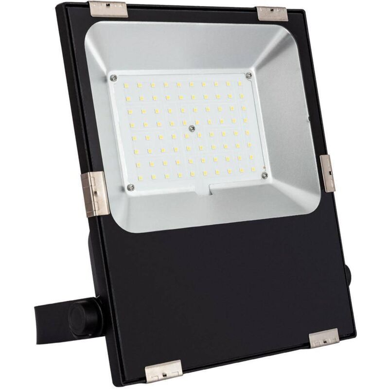foto del prodotto efectoled proiettore led 60w 120 lm w ip65 he slim pro regolabile triac ottica 30 60 90 120 bianco freddo 120 5700k