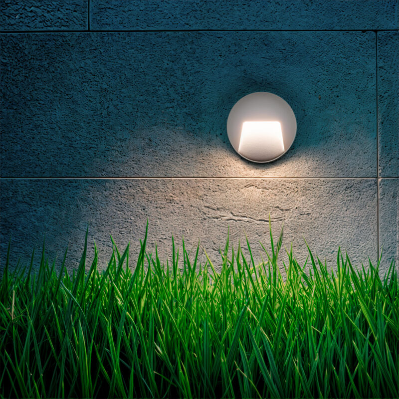 foto del prodotto efectoled segnapasso led per esterno 3w da superficie parete circolare bianco nilsa bianco naturale 4000k