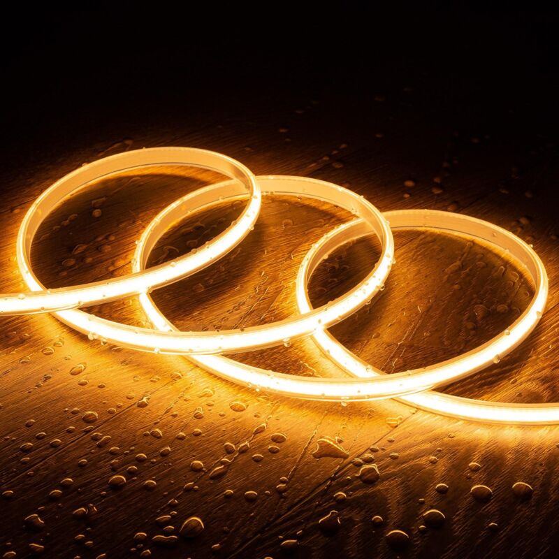 foto del prodotto efectoled striscia led regolabile 220v cob senza raddrizzatore 320 led m 720 lm m larghezza 12 mm ip65 taglio ogni 50 cm su misura bianco caldo 6 m
