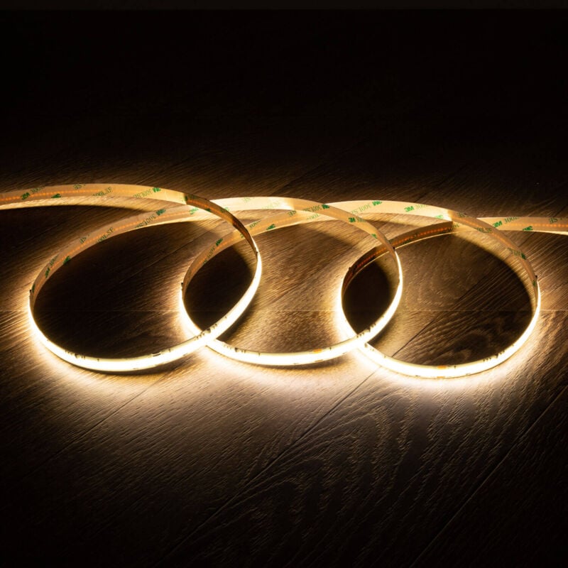 foto del prodotto efectoled strisica led cob digitale spi 24v dc 360 led m 5m ip20 larghezza 10mm taglio ogni 8 cm bianco caldo 3000k