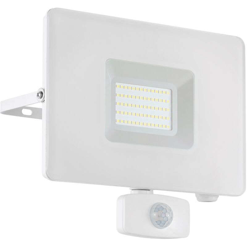 foto del prodotto eglo faretto sensore esterno moderna faedo 3 alluminio bianco led