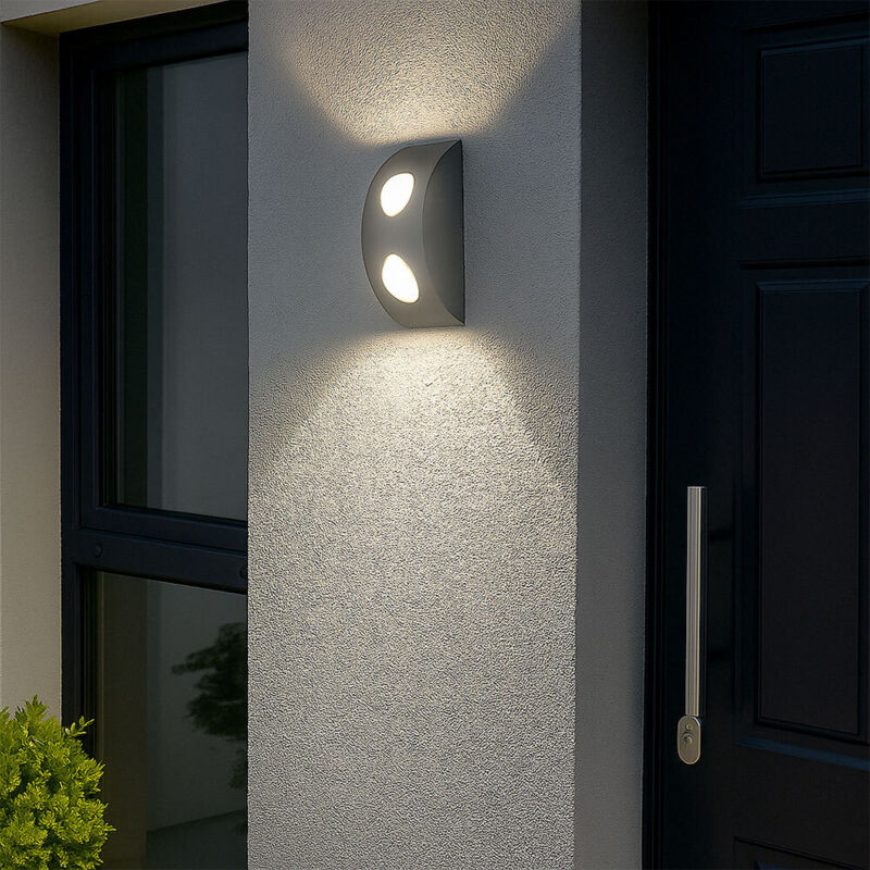 foto del prodotto eglo lampada da parete lampada da esterno lampada da parete per casa zona d ingresso, ip44 2 fiamme, argento, led 4,76w 420lm bianco caldo, lxh