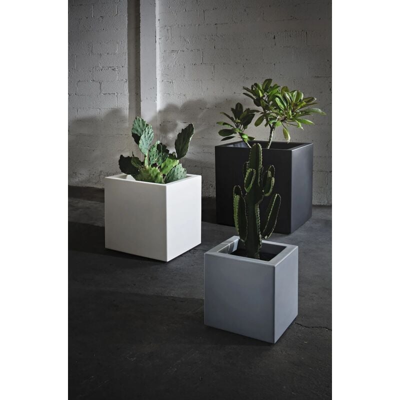 foto del prodotto elbi - vaso quadrato cubo fenice in resina da 65cm bianco