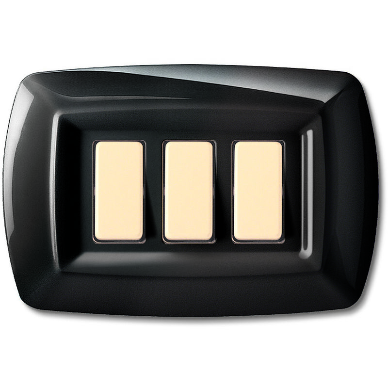 foto del prodotto elettrocanali q.ta . 10 tondo placca magic plast 3p nero