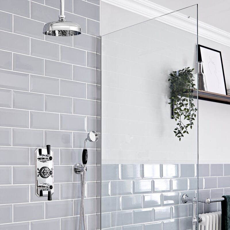 foto del prodotto elizabeth sistema doccia a 2 vie completo di miscelatore termostatico triplo 44 soffione da soffitto e doccetta ottone solido e ceramica nera