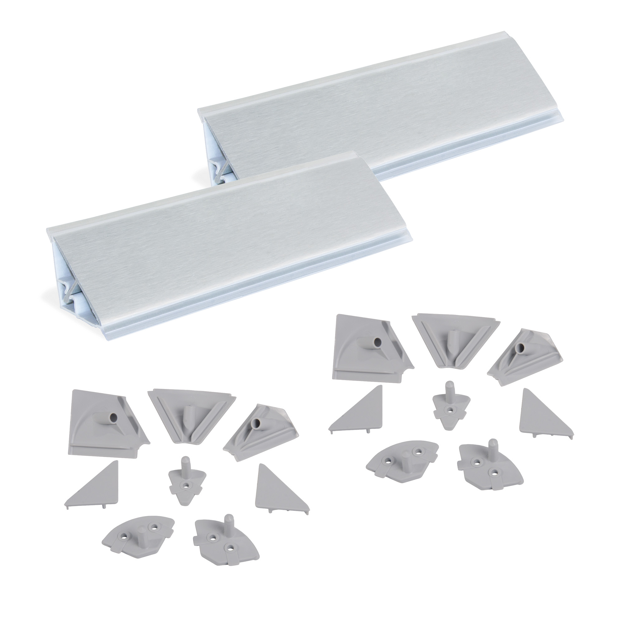 foto del prodotto emuca alzatina triangolare per cucina plasline con accessori per installazione., 2,35 m, anodizzato satinato, 1 u.