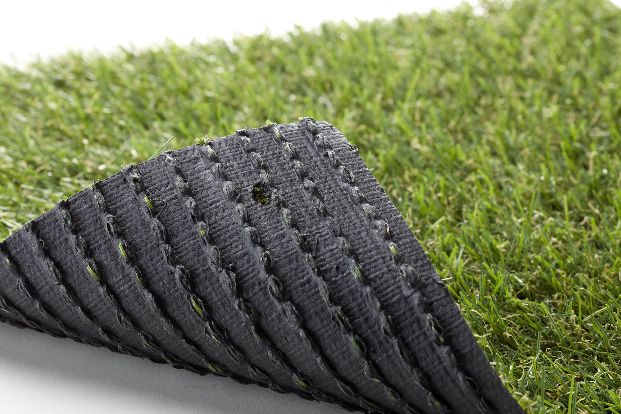 foto del prodotto erba sintetica per giardino 20 mm 1x2,5m verde luxury
