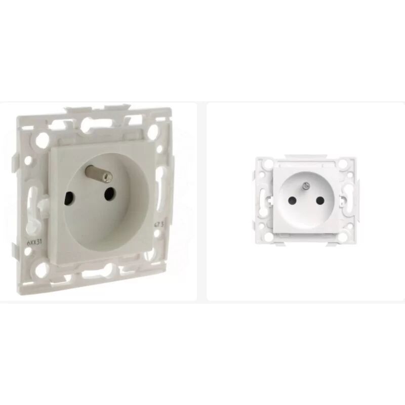foto del prodotto espace bianco 60131 presa 2p 16a fissaggio a vite 250v arnould