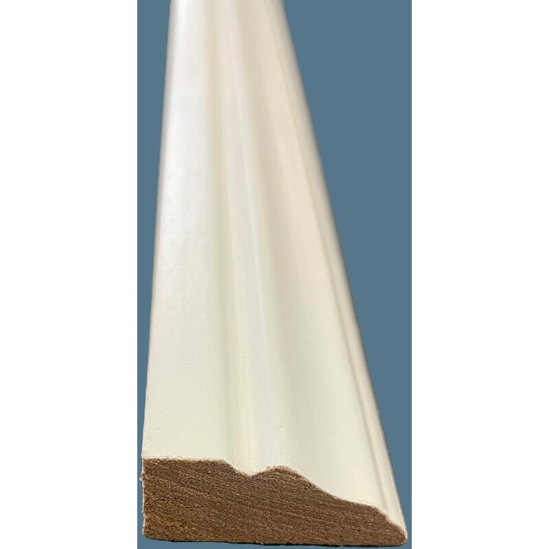 foto del prodotto eternal parquet - barra da 2 metri lineari di profilo toro classico per boiserie in legno massiccio di ayous laccato bianco