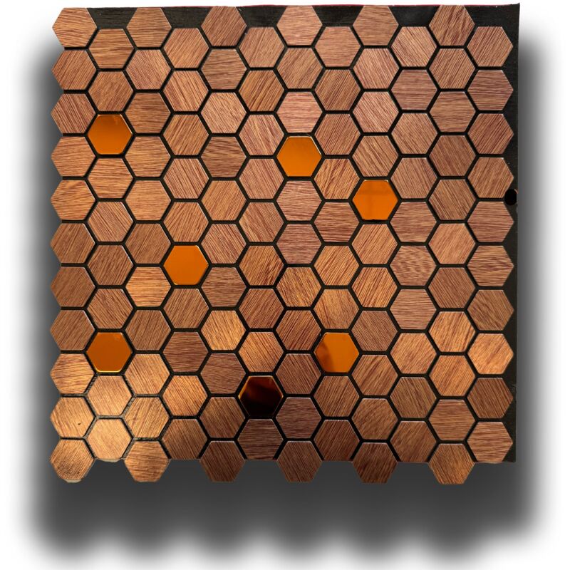 foto del prodotto eternal parquet top piastrella autoadesiva in vero alluminio serigrafato con inserti in acciaio 30x30cm sp. 3mm color bronzo