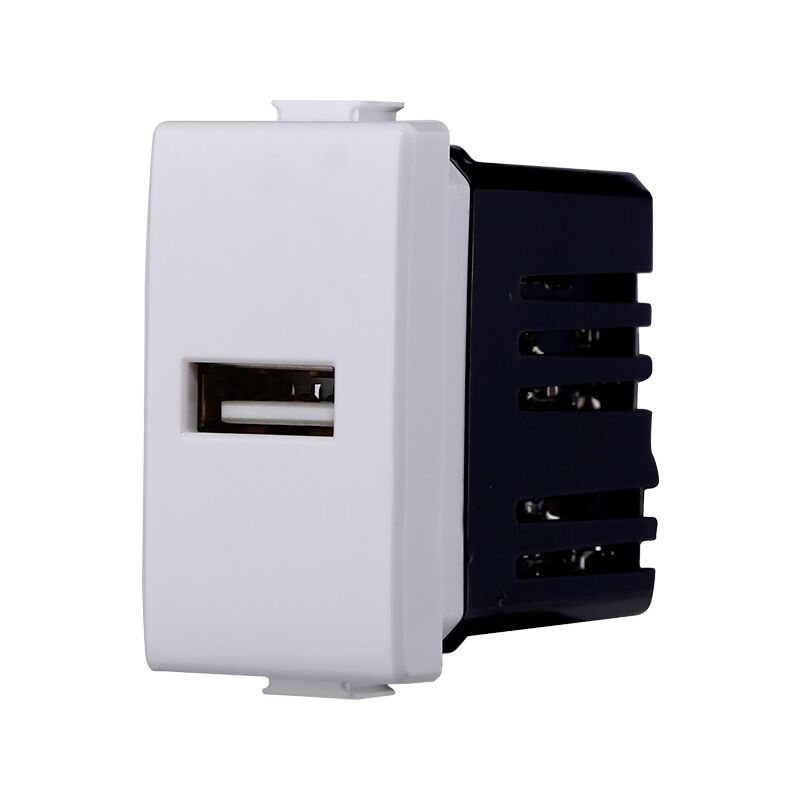foto del prodotto ettroit modulo presa usb 2.0 tipo a, 5vdc 2,1a, serie solar, bianco, compatibile con serie bticino matix mt2401