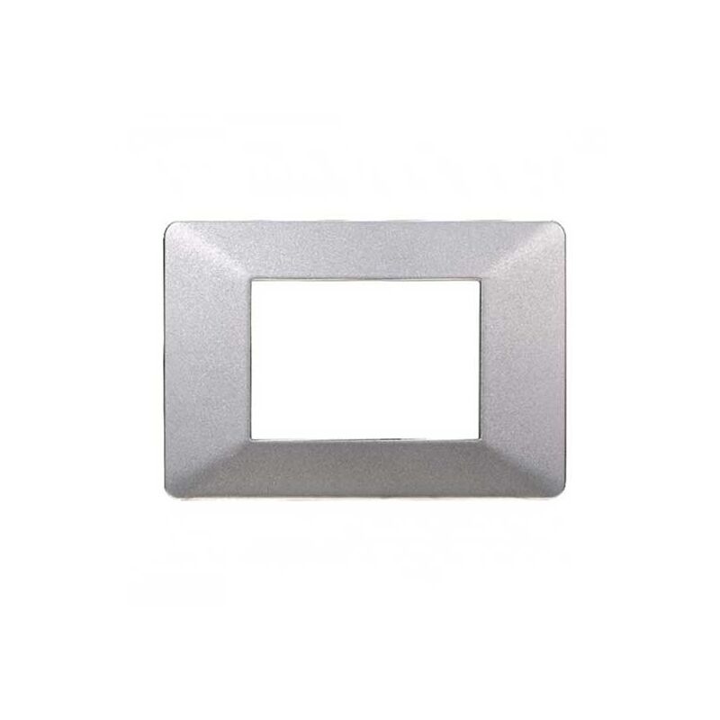 foto del prodotto ettroit placca compatibile vimar plana 3 moduli plastica colore argento ev83306