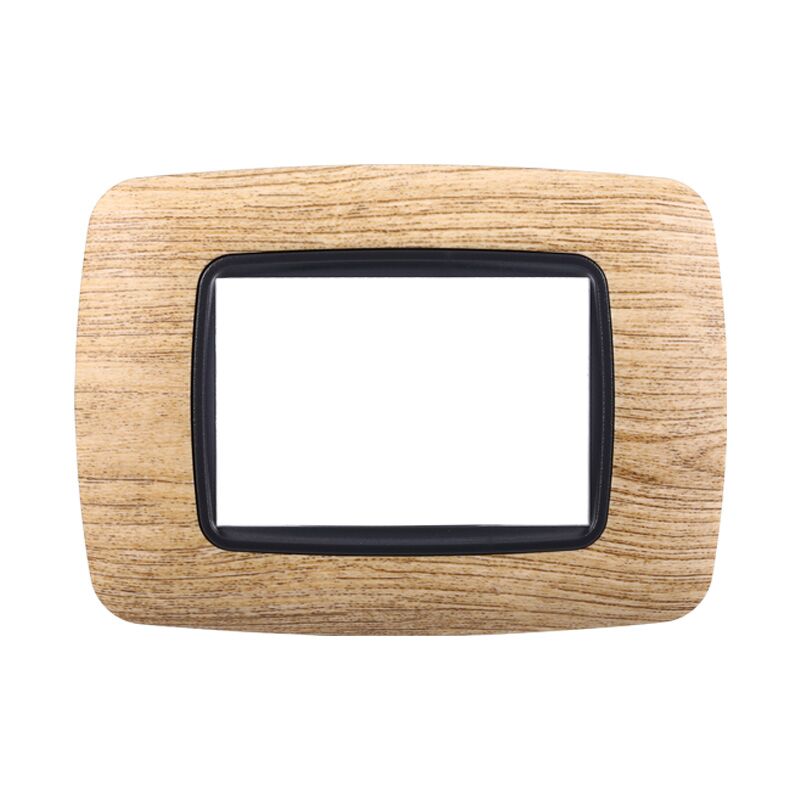 foto del prodotto ettroit placca in tecnopolimero di colore legno chiaro compatibile con serie bticino living 3 4 7 moduli numero moduli 3 moduli