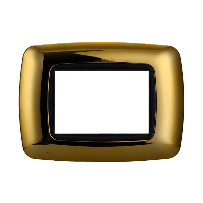 foto del prodotto ettroit - placca in tecnopolimero di colore oro lucido compatibile con serie bticino living 3 - 4 - 7 moduli numero moduli: 3 moduli