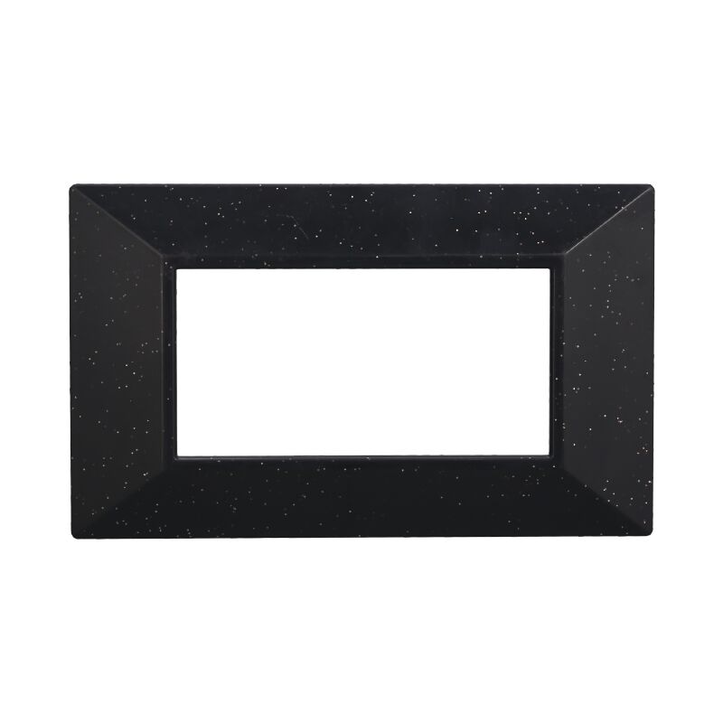 foto del prodotto ettroit placca piramide, serie moon, 4 moduli, plastica, nero brillante, compatibile con serie bticino axolute an90424