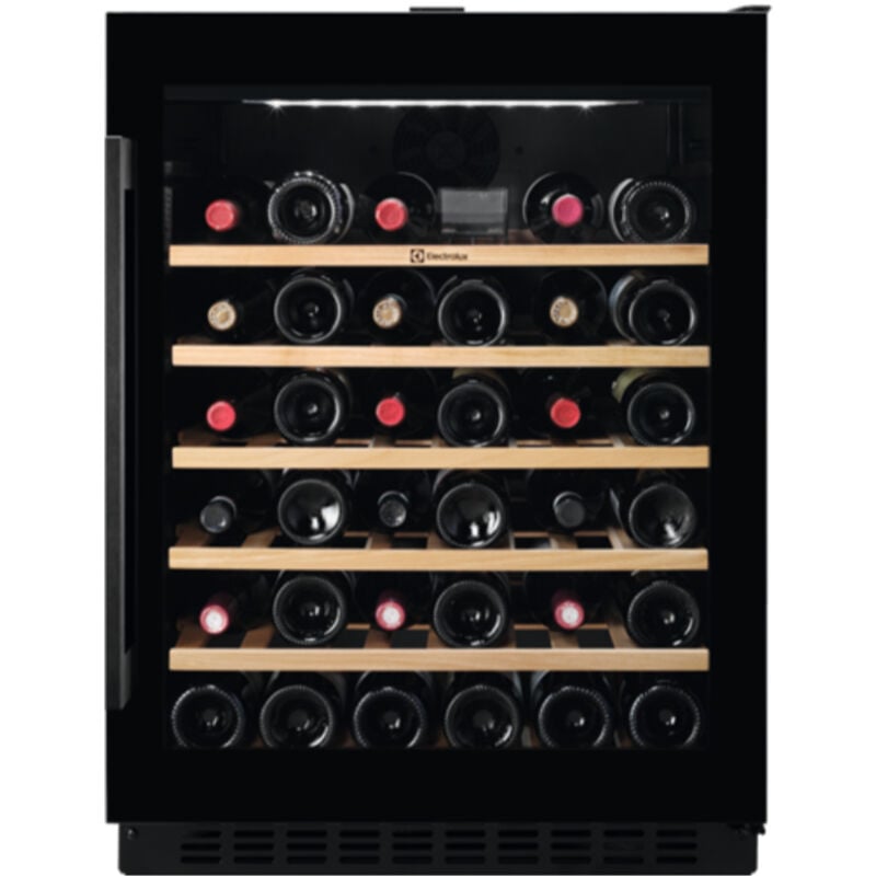 foto del prodotto ewus052b5b. posizionamento dell apparecchio da incasso, colore struttura nero, colore interno nero. classe climatica n st, emissione acustica 42