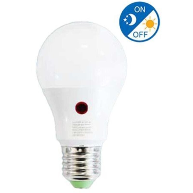 foto del prodotto extrastar lampada led e27 9w con sensore crepuscolare 900lm 6500k a60 day night sensor