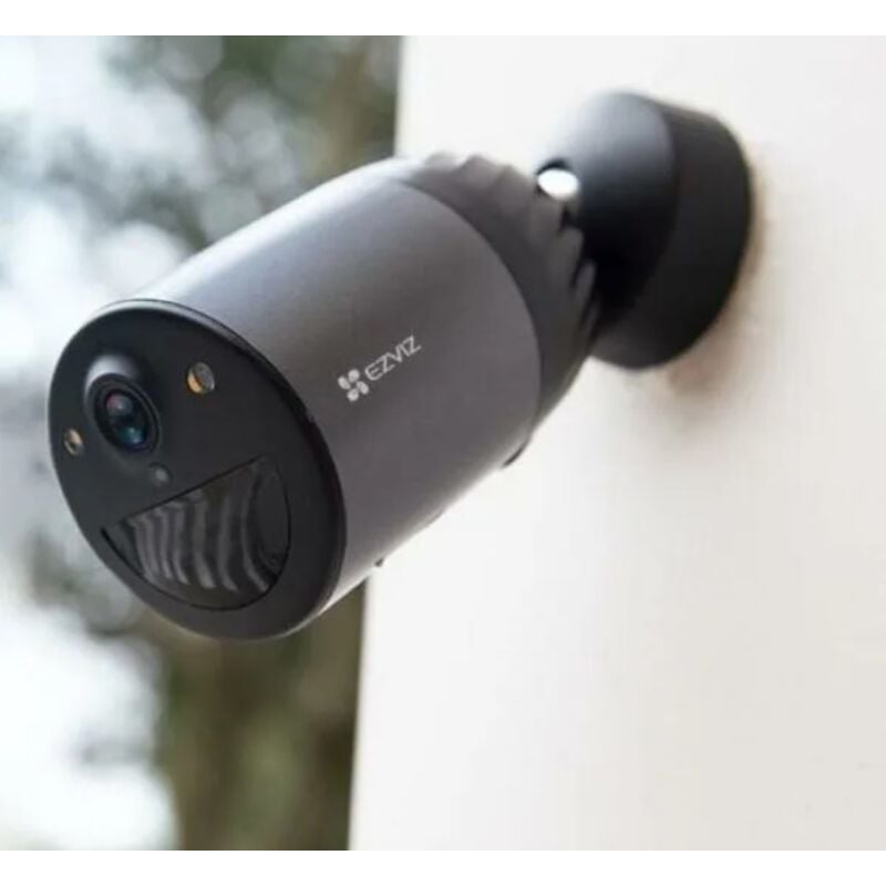 foto del prodotto ezviz telecamera bc1c wi fi 4mp 2.8mm da esterno ip66 303102026