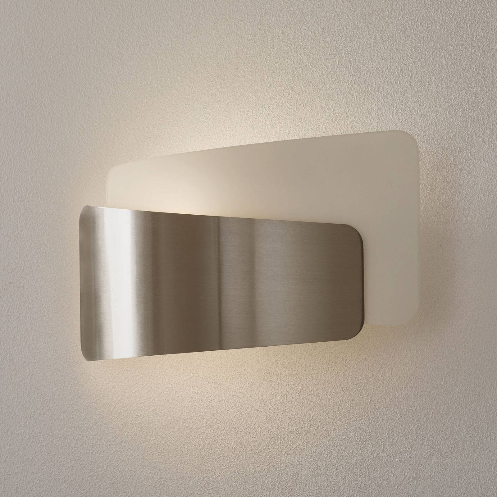 foto del prodotto fabas luce applique slane asimmetrica