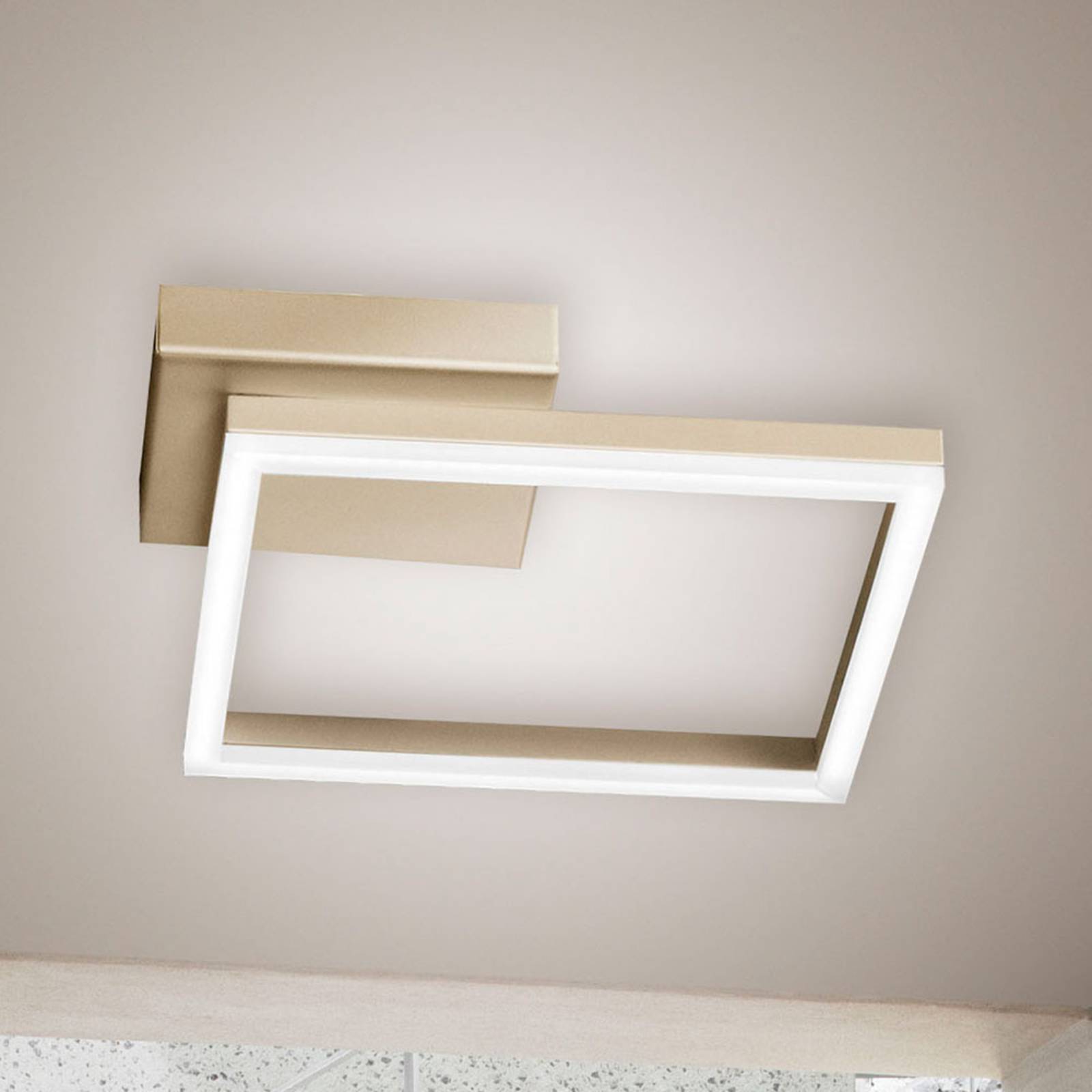 foto del prodotto fabas luce plafoniera led bard, 27x27cm, finitura oro opaco